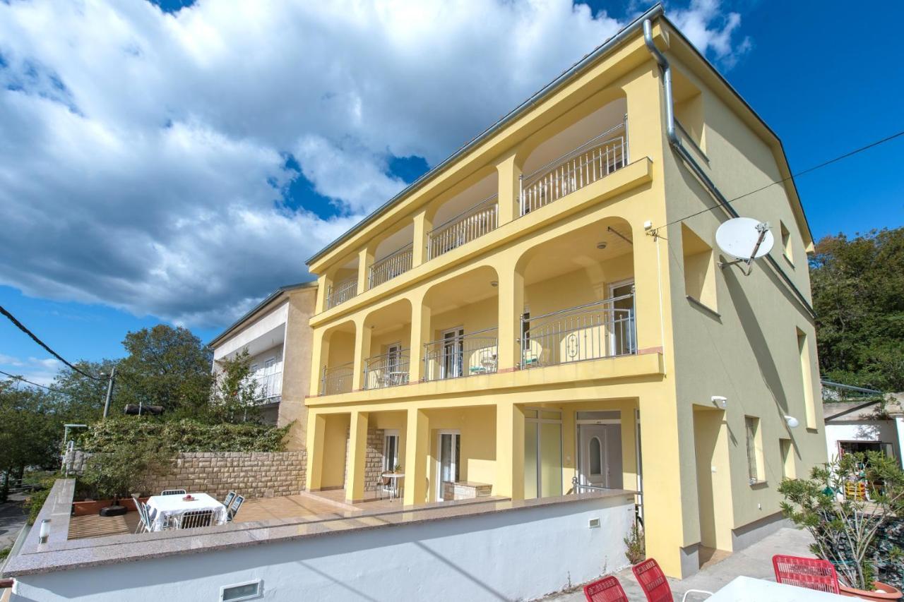 Apartments With A Parking Space Dramalj, Crikvenica - 5592 Eksteriør billede